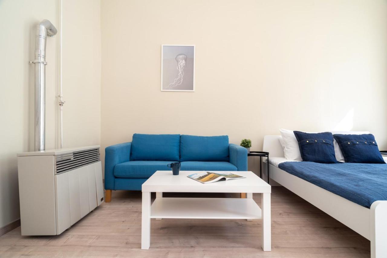 Blue Ribbon Apartment Budapest Bagian luar foto